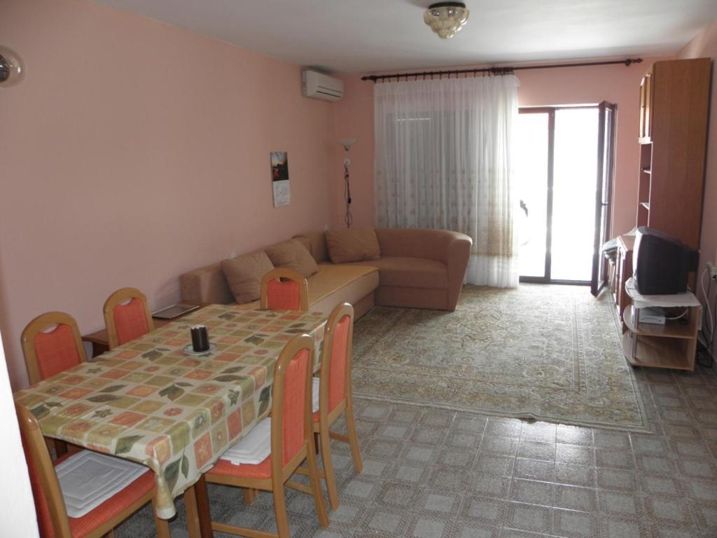 Apartments Milan In Baska Zewnętrze zdjęcie