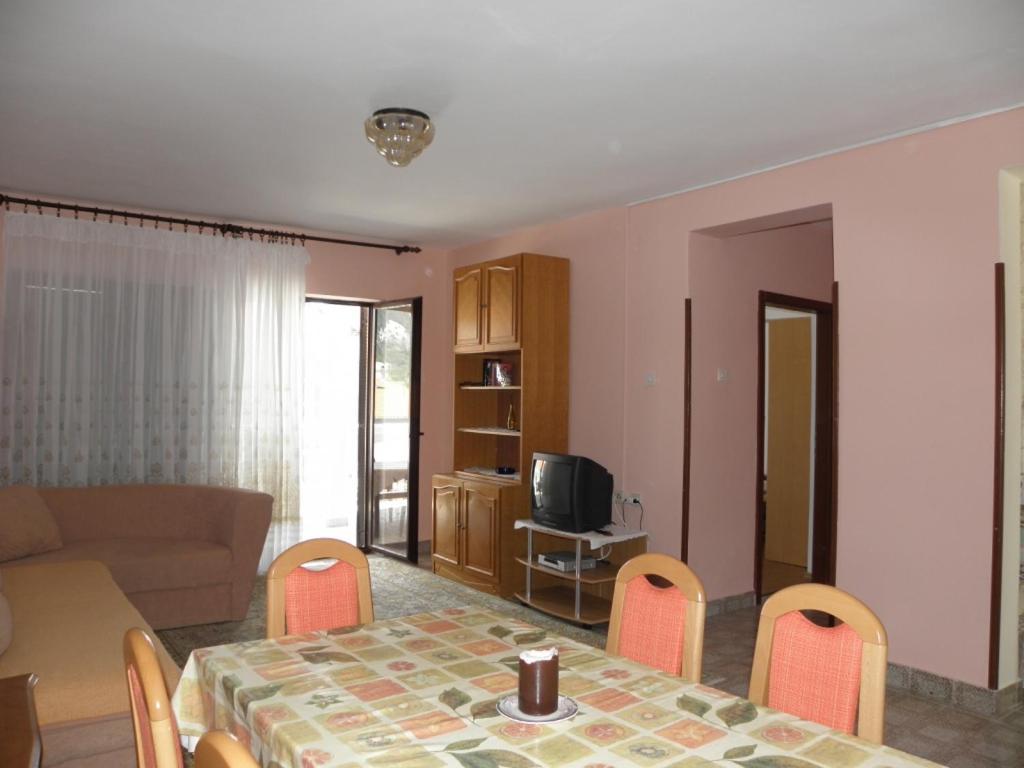 Apartments Milan In Baska Zewnętrze zdjęcie